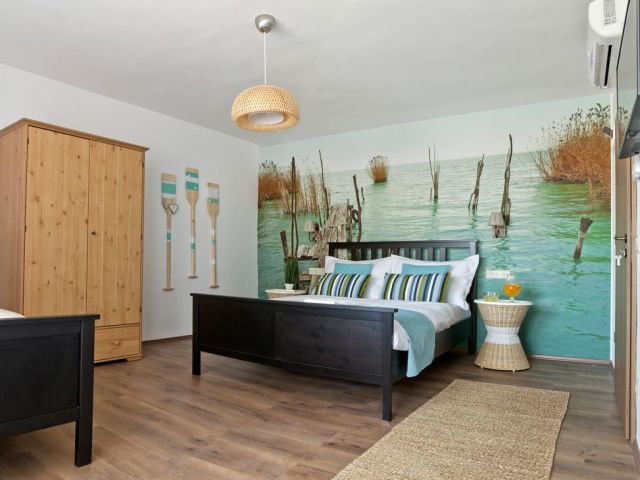 Appartementhaus in Tihany – Studios mit Pool und Klimaanlage – Foto 8