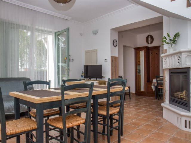 Ferienhaus in Balatonmáriafürdő – Mit Pool und Seeblick – Foto 3