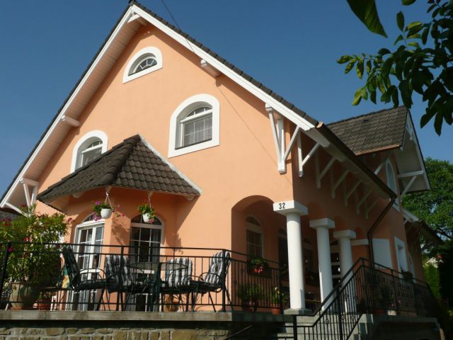 Holiday Guesthouse in Tihany – Family-Friendly with Pool and Garden – Tihany