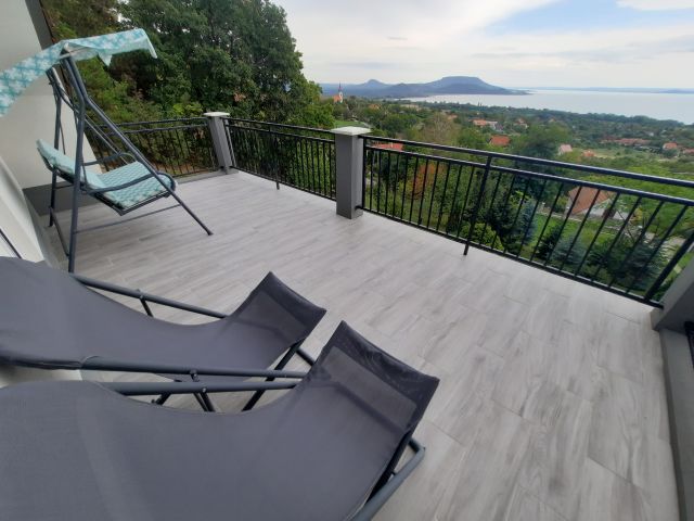 Ferienhaus in Balatongyörök – Mit Pool und Panoramablick – Foto 7